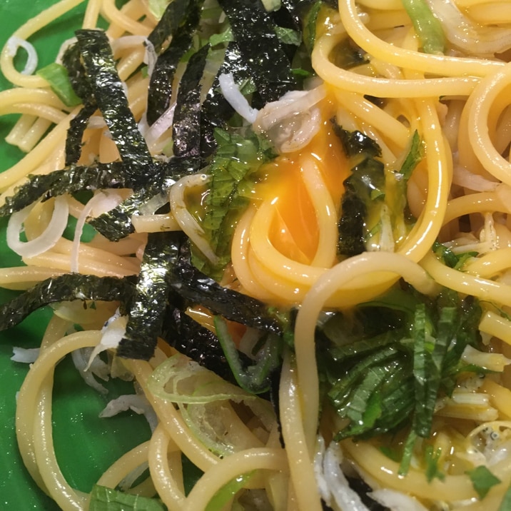 めんつゆバターしらすパスタ レシピ 作り方 By 2代目ぽこ太 楽天レシピ